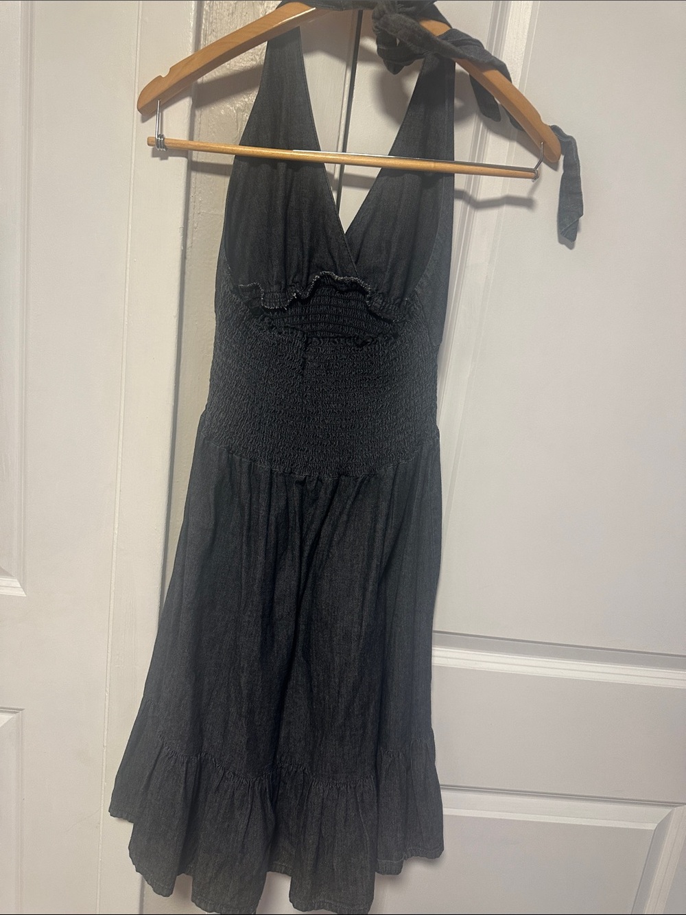 Women’s Denim Backless Halter Dress - Classic Summer Style - Picture 3 of 3